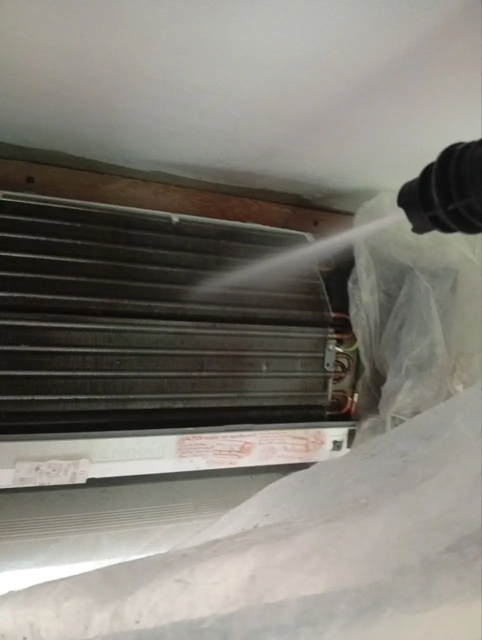Chemical wash of an evaporator coil